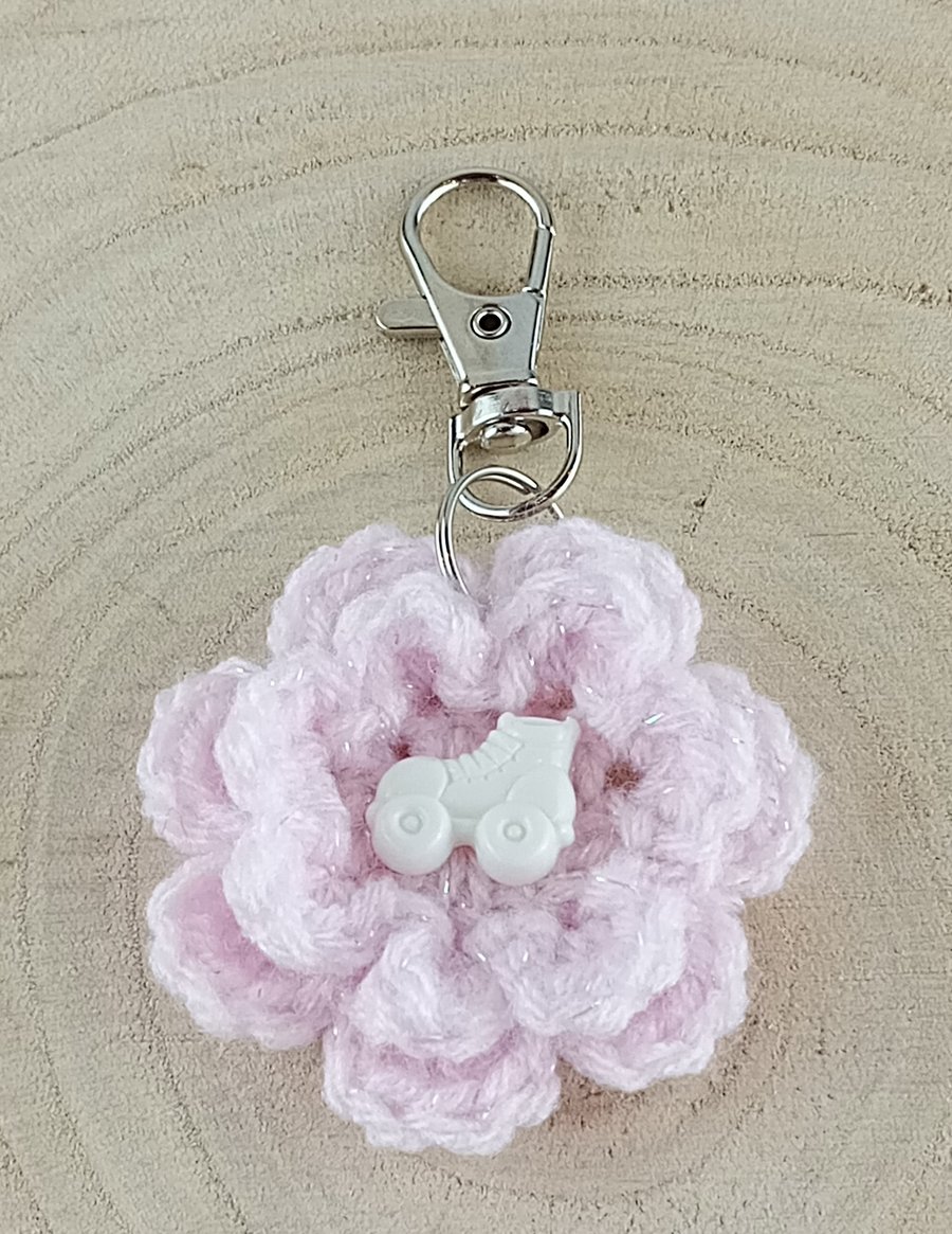 Roller Skates Flower Bag Charm - Pink glitter crochet flower with roller skates 