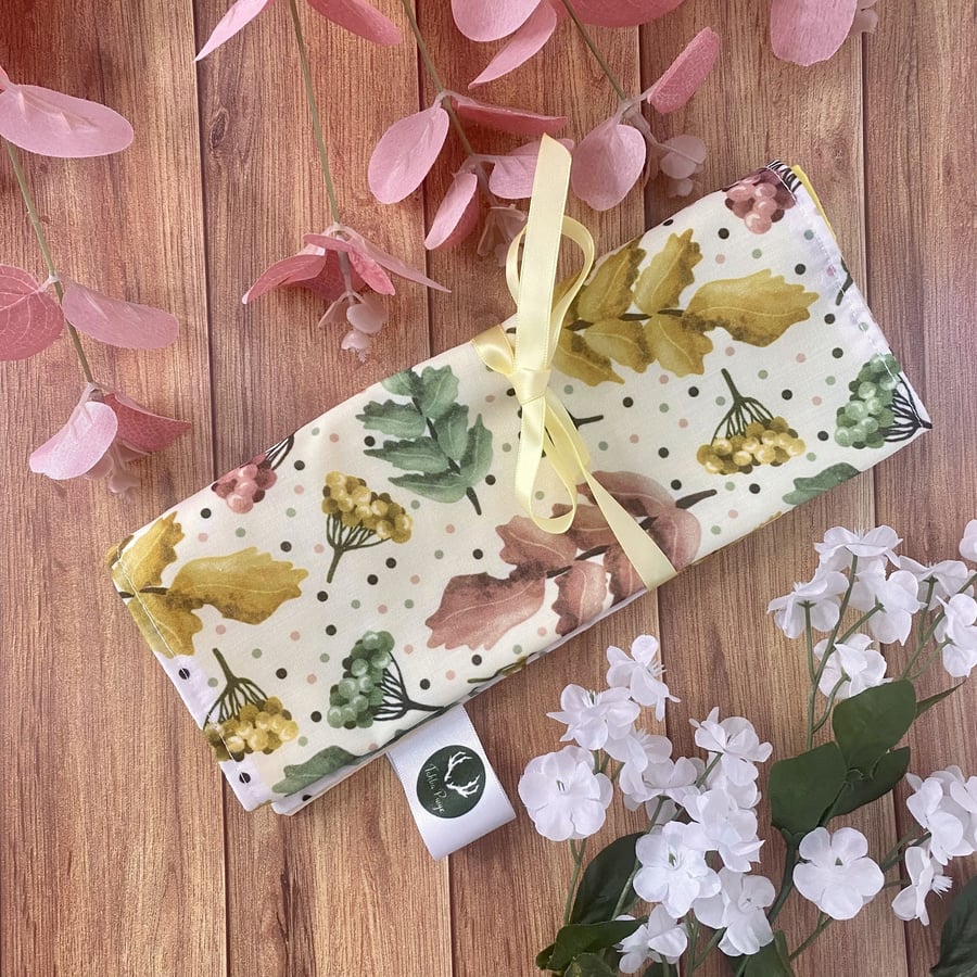 Pretty Foliage Brush Wrap Storage for Makeup Brushes, Pens, Pencils, Paintbrushe