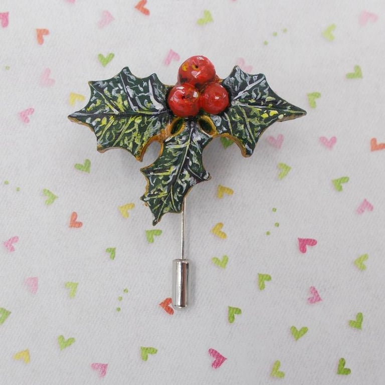  Christmas HOLLY & RED BERRIES Pin Festive Wedding Brooch HAND PAINTED