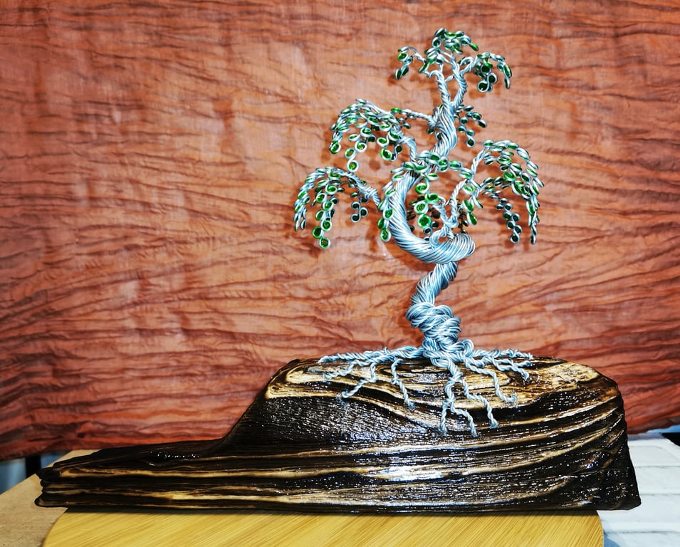 Aluminium Wire Bonsai Sculpture – Charred Wood Base, Green Foliage