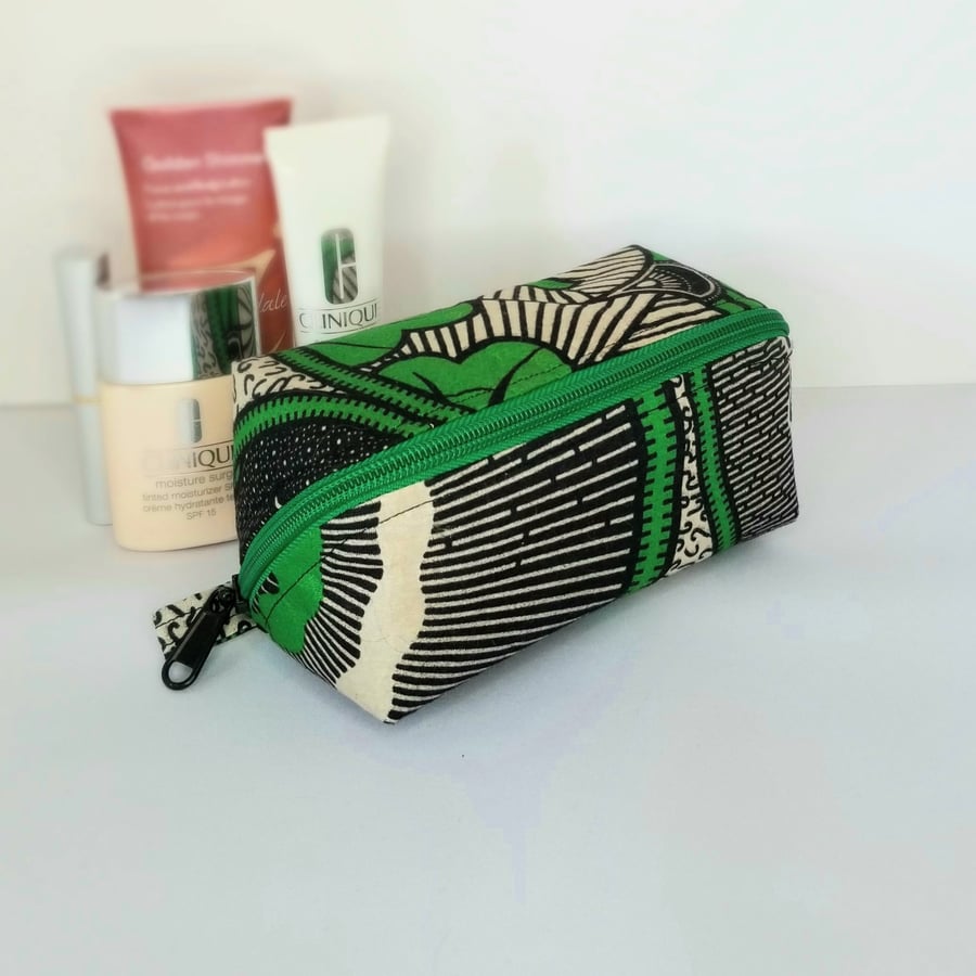 Pouchy, tray, zip up - Small. For Makeup, Pens & Pencils or more.