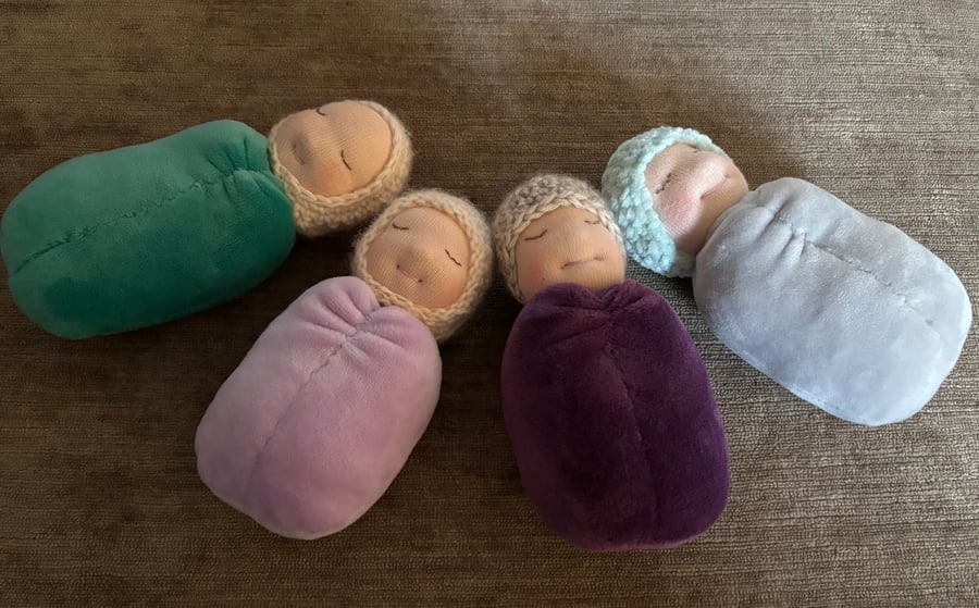 Set of 4 mini Waldorf cuddle dolls