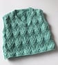 Tank top with a diamond cable pattern - Image 5
