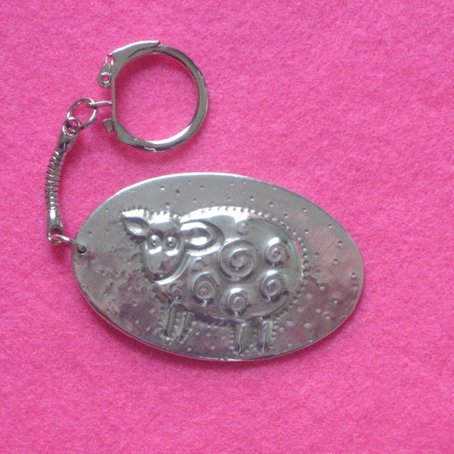 Pewter keyring,sheep design