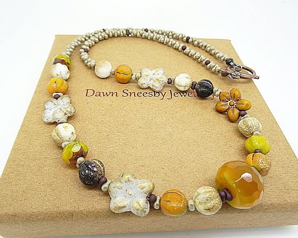 Czech Glass Necklace, Morganite Necklace, Mustard Necklace, Daisy Necklace, Crea