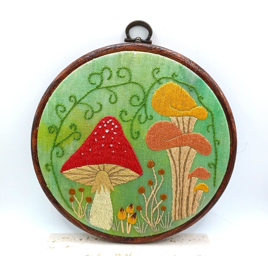 Mushroom Embroidery Hoop, Toadstool Embroidery Hoop, Nature Embroidery, Hand Emb