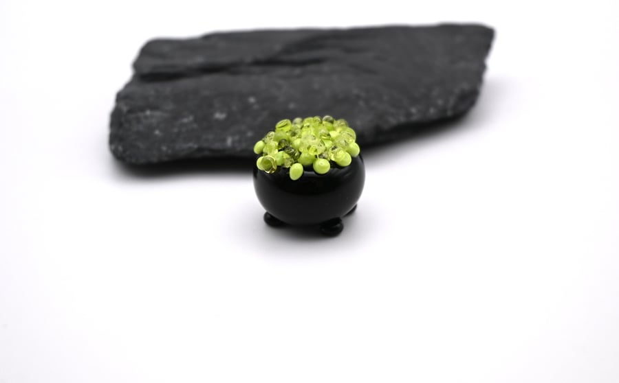 small glass witches cauldron keepsake