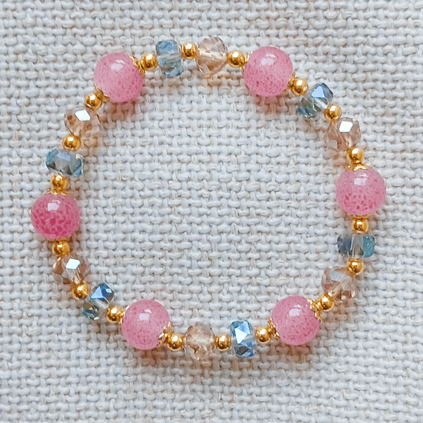 Ladies Strawberry Quartz Elastic Bead Bracelet