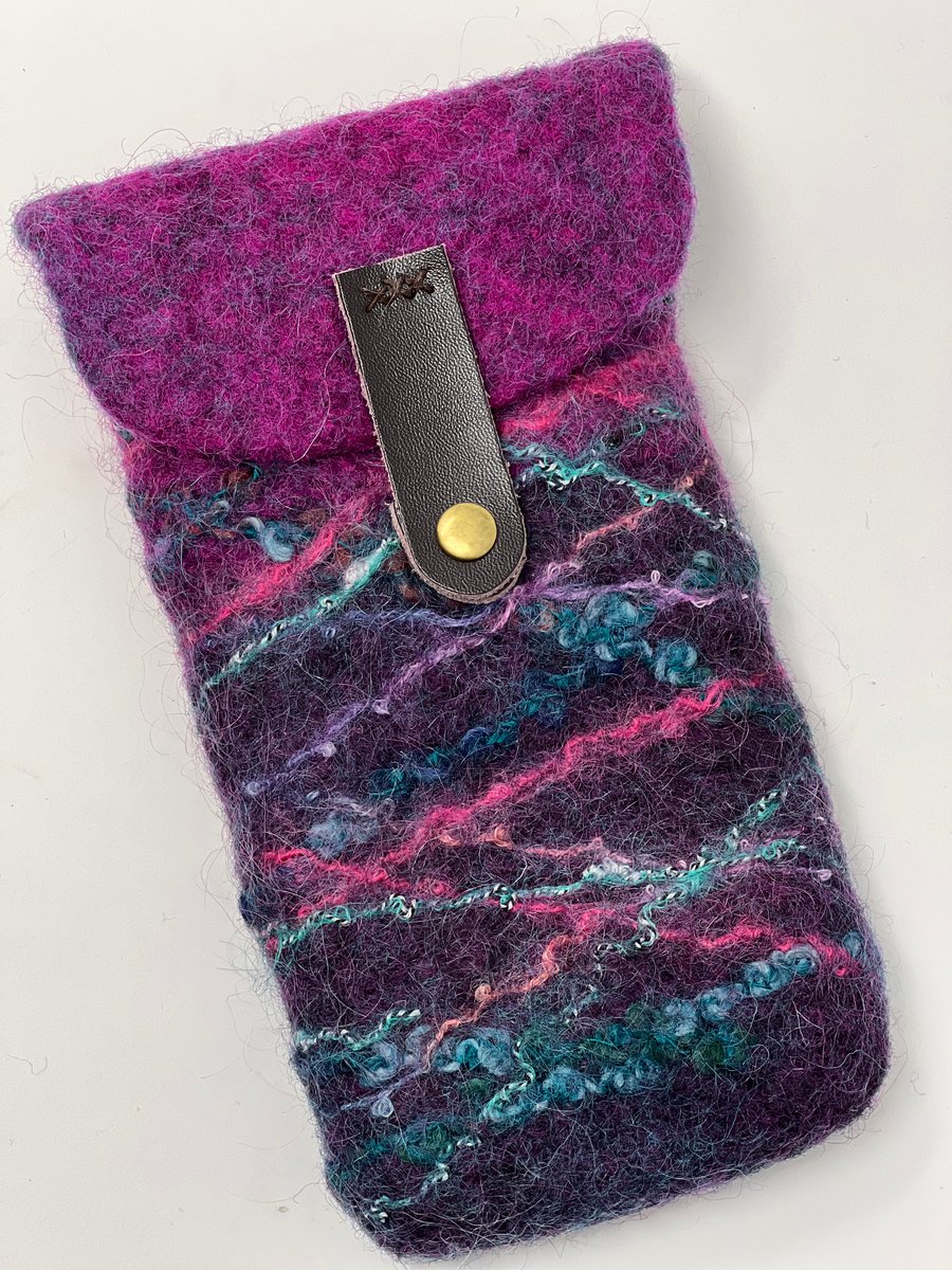 Large Mobile Phone or Glasses Pouch or Case, Purple Felt 