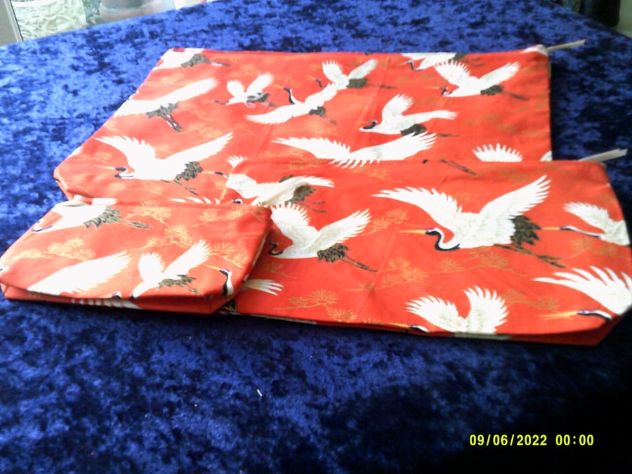 Set of 3 Zip Top Bags with Japanese Cranes