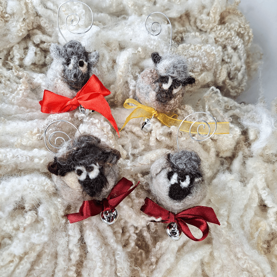 Sheep Christmas decoration C4