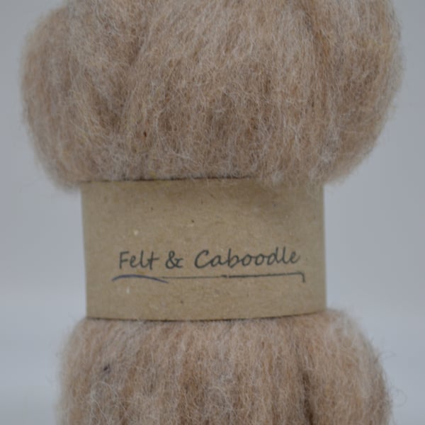 Carded Corriedale wool Rabbit