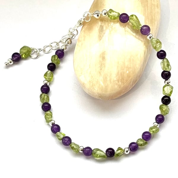 Dainty Amethyst and Peridot Bracelet