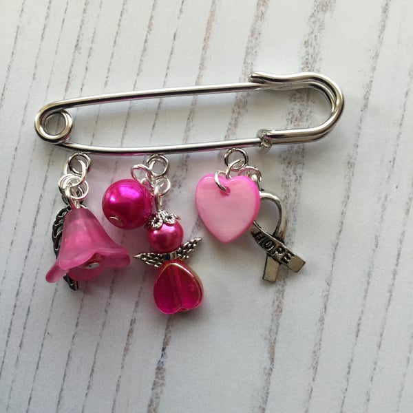 Beaded Angel Shawl Kilt Pin in Pink