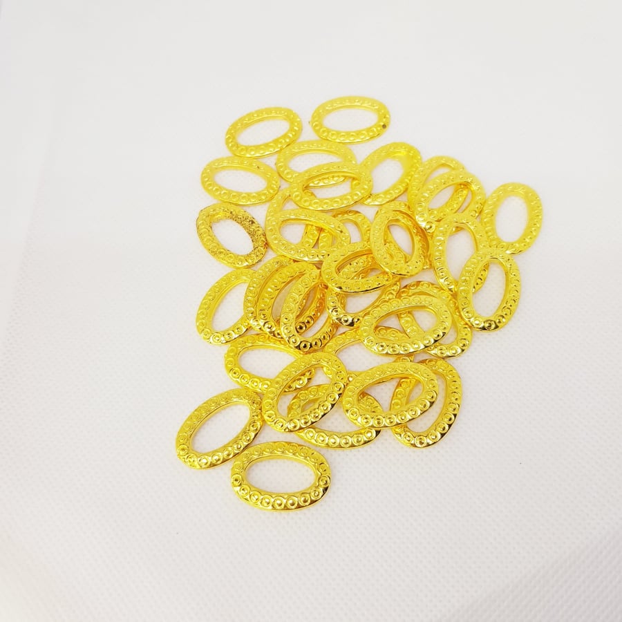 50 Pcs 17mm x 25mm CCB Gold Oval Shape Frame WITHOUT Hole For Charms
