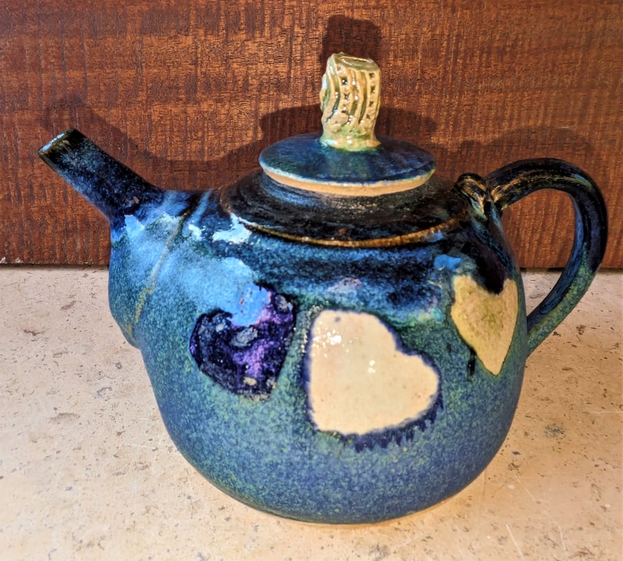 Delectable teapots
