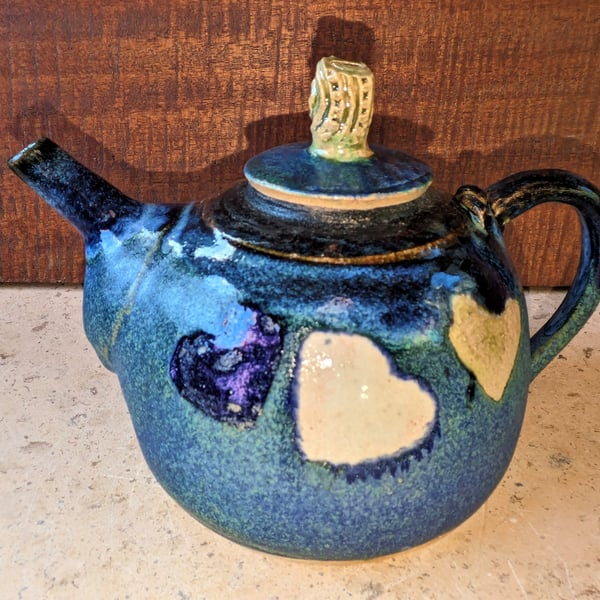 Delectable teapots