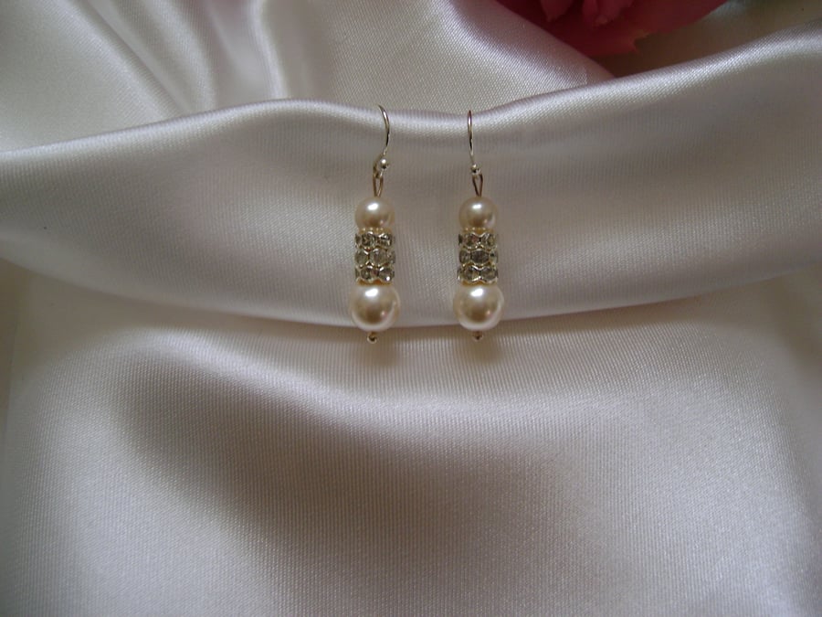 Bellissima - Pearl & Crystal Drop Earrings