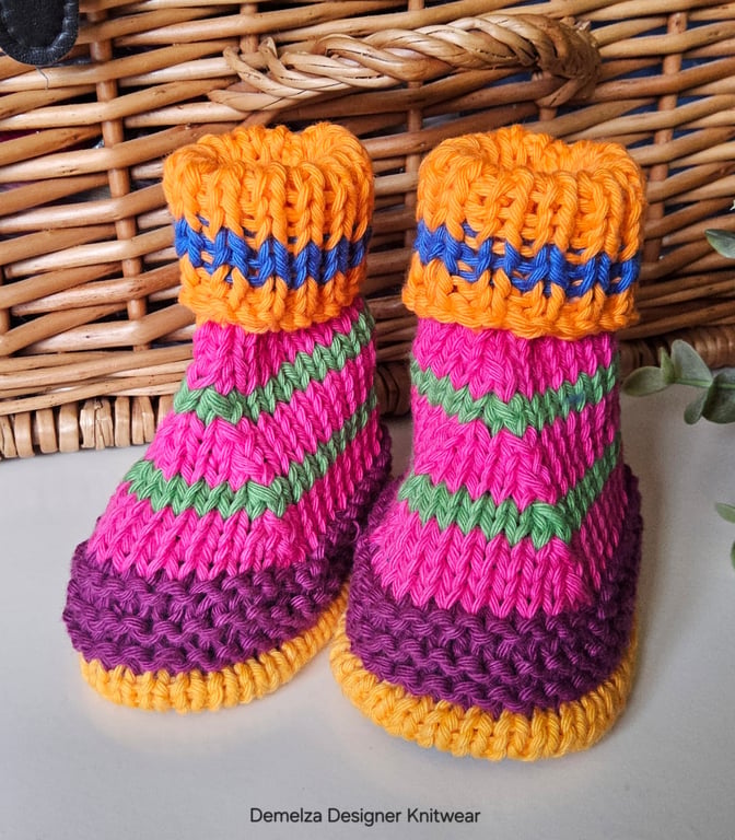 Bright Pure Cotton Aran Baby Booties 0-3 months size 