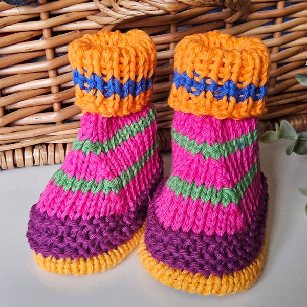Bright Pure Cotton Aran Baby Booties 0-3 months size 
