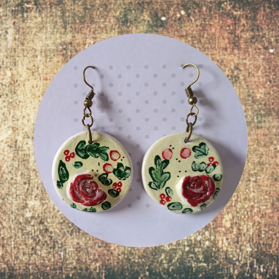 Ditsy rose earrings 