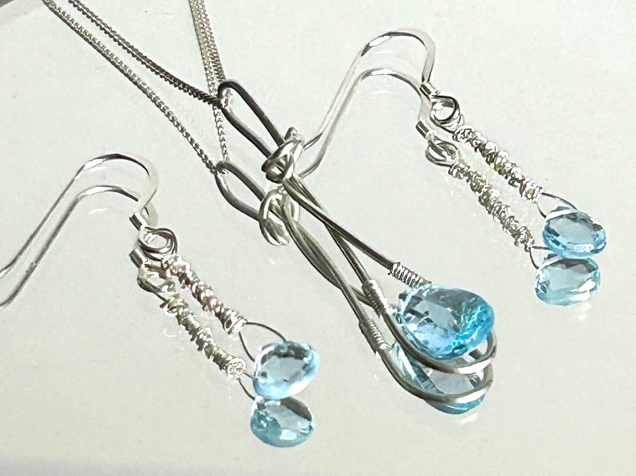 Blue Topaz Jewellery set sterling silver 