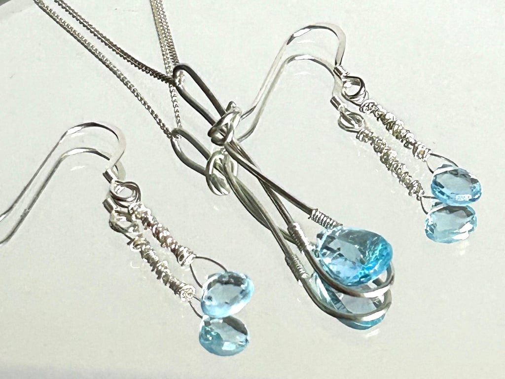 Blue Topaz Jewellery set sterling silver 
