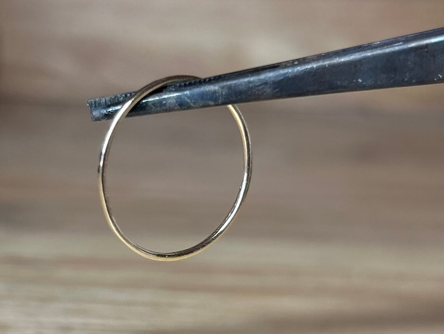 Handmade 9ct Gold Minimalist Ring UK Size Q