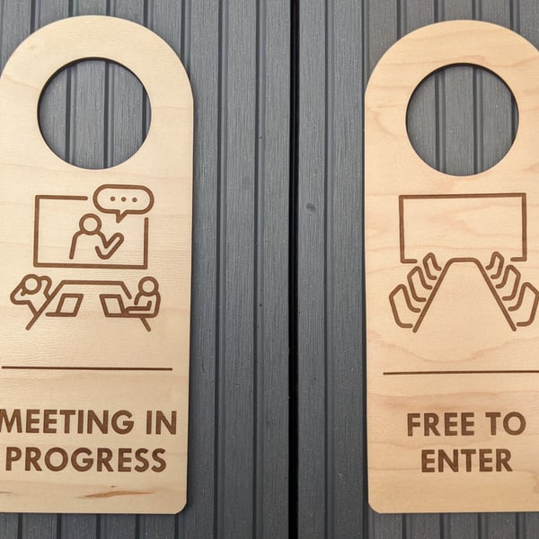 Meeting in progress sign, Free to enter sign, Do Not Disturb Sign SECONDS SUNDAY