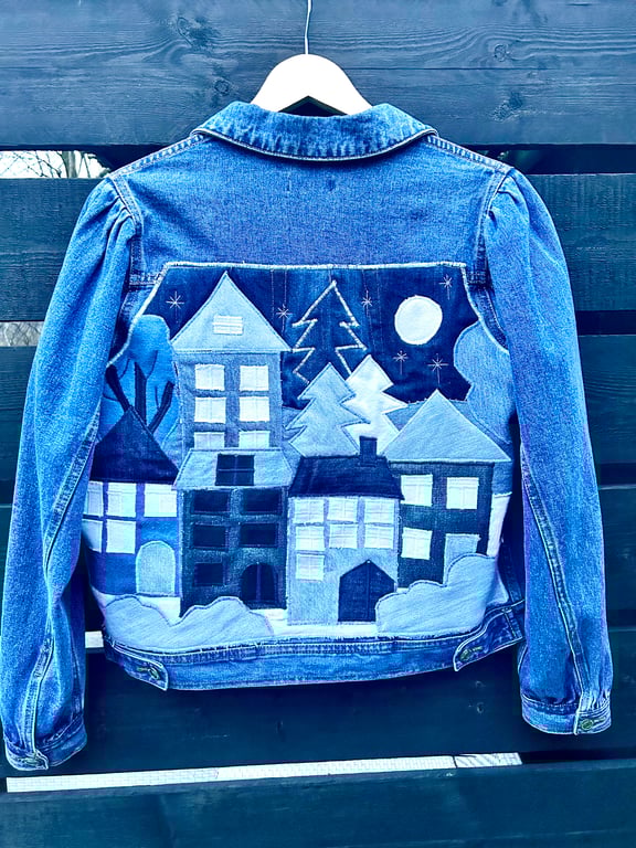 Women’s appliqué denim jacket - Size 12-14