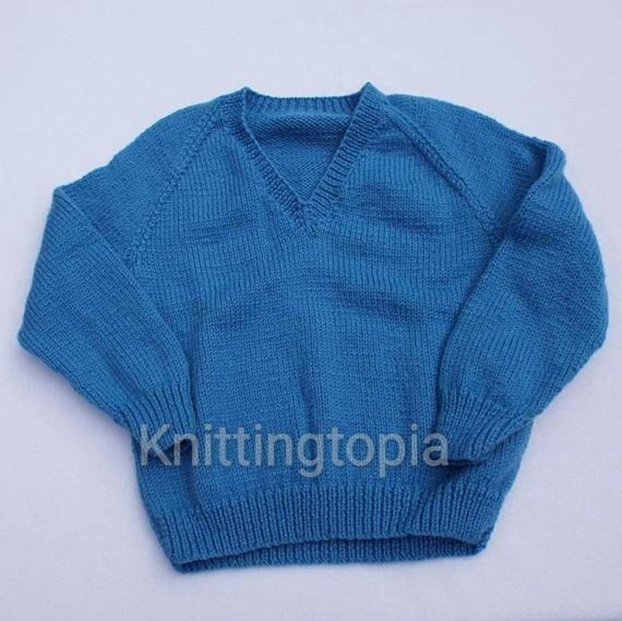 Hand knitted classic v neck jumper - blue sweater - 26 inch chest - knitted