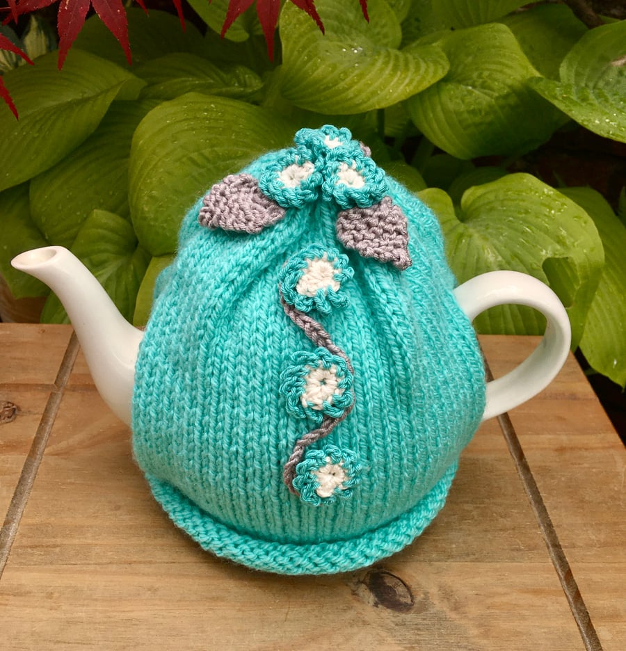 Turquoise Forget-me-not Flower Tea Cosy