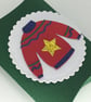 Small pillow Christmas gift box - red star jumper - Image 2