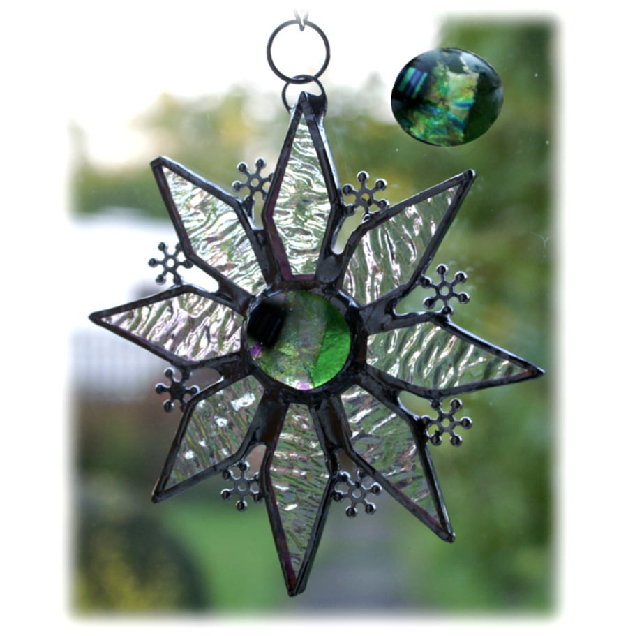 Sparkly Star Suncatcher Stained Glass Snowflake Green Gold Handmade 9.5cm 046