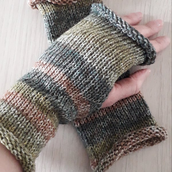 Wristwarmers, Fingerless Mittens, Women's Size