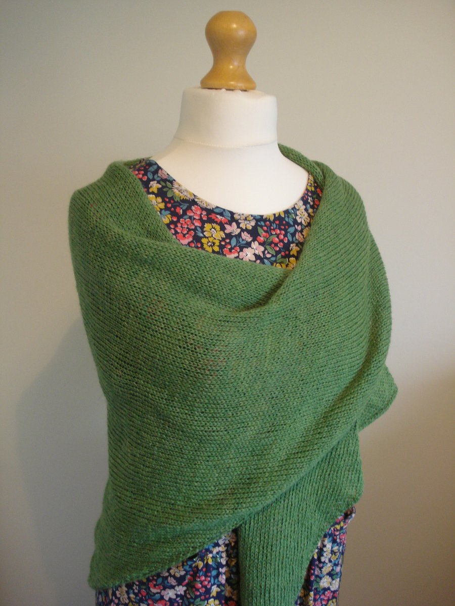 British Wool Wrap, Stole, Shawl - Green