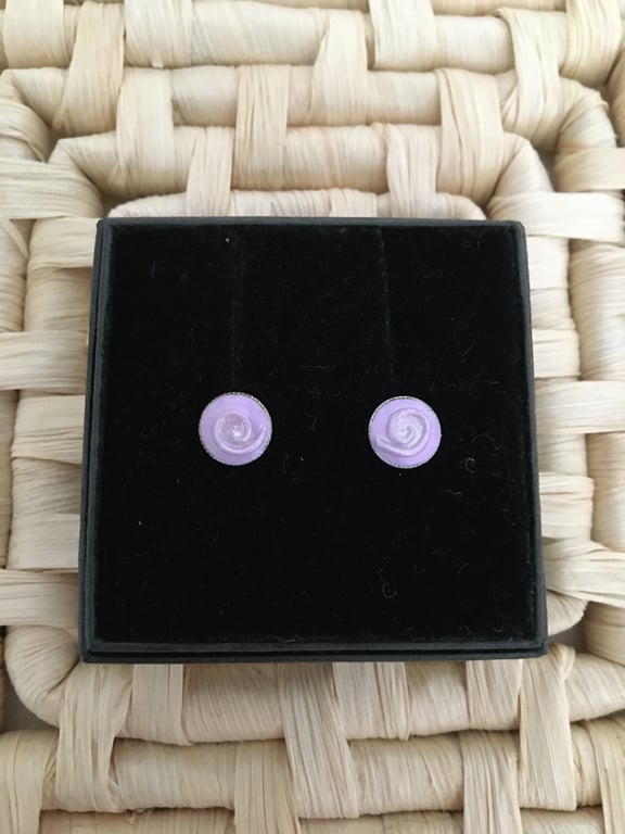 Pretty Soft Lilac Ear Studs