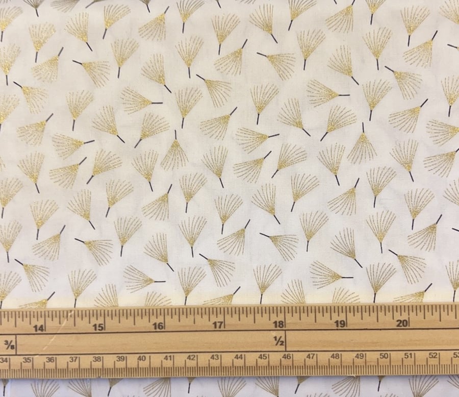 Fat Quarter Stitch It Scandinavian Christmas Floral White 100% Cotton Fabric