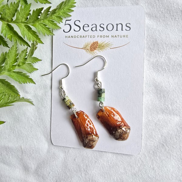 Forest Drop Pine Petal Earrings