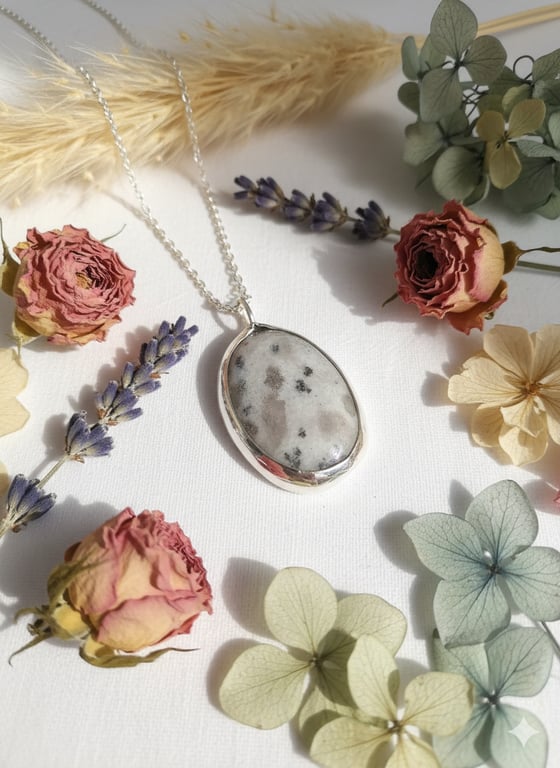 Kiwi Jasper & Sterling Silver Pendant 