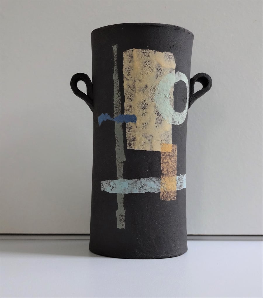 Babette black stoneware ceramic vase