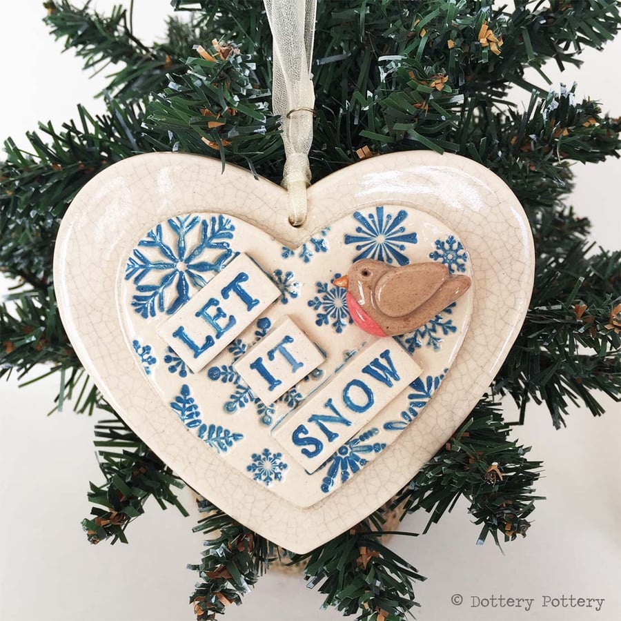 Christmas decoration pottery robin on a snowy heart let it snow ceramic heart