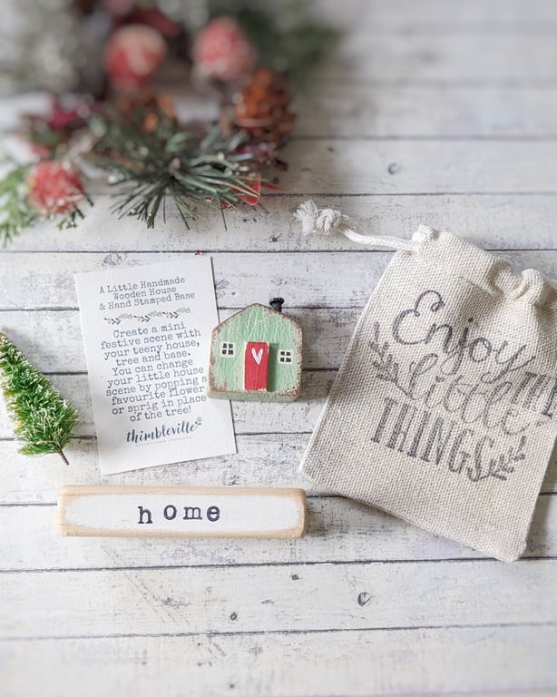 Little Wooden Handmade House in a Bag with Christmas Tree 'Home' 