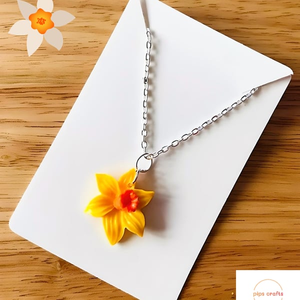 Beautiful Yellow Daffodil Flower Necklace - Handmade Jewellery, Mothers Day Gift