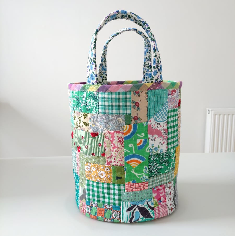 Cotton Patchwork Quilt Bucket Bag, Fabric Basket, Project Bag