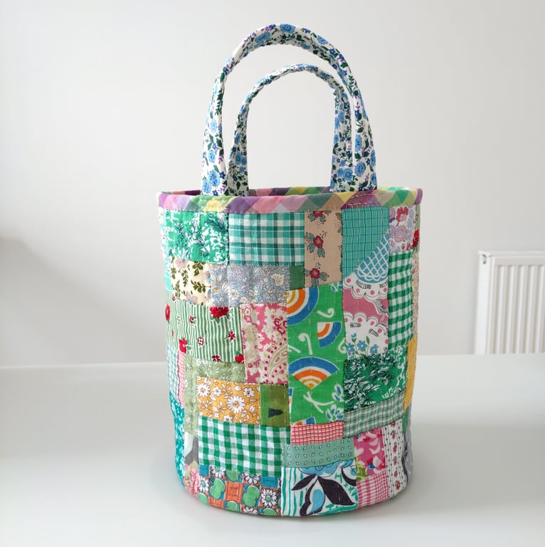 Cotton Patchwork Quilt Bucket Bag, Fabric Basket, Project Bag