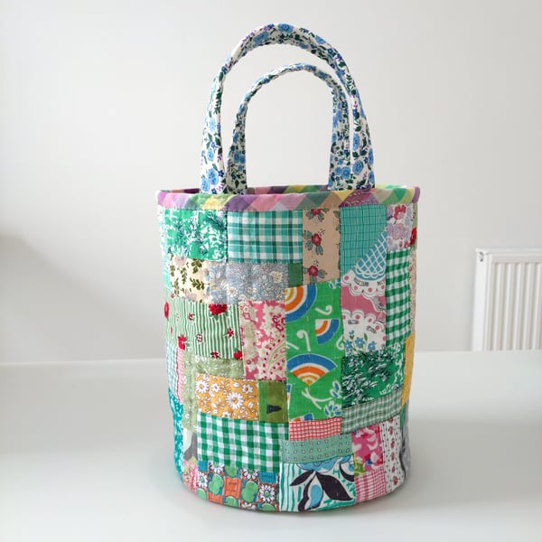 Cotton Patchwork Quilt Bucket Bag, Fabric Basket, Project Bag