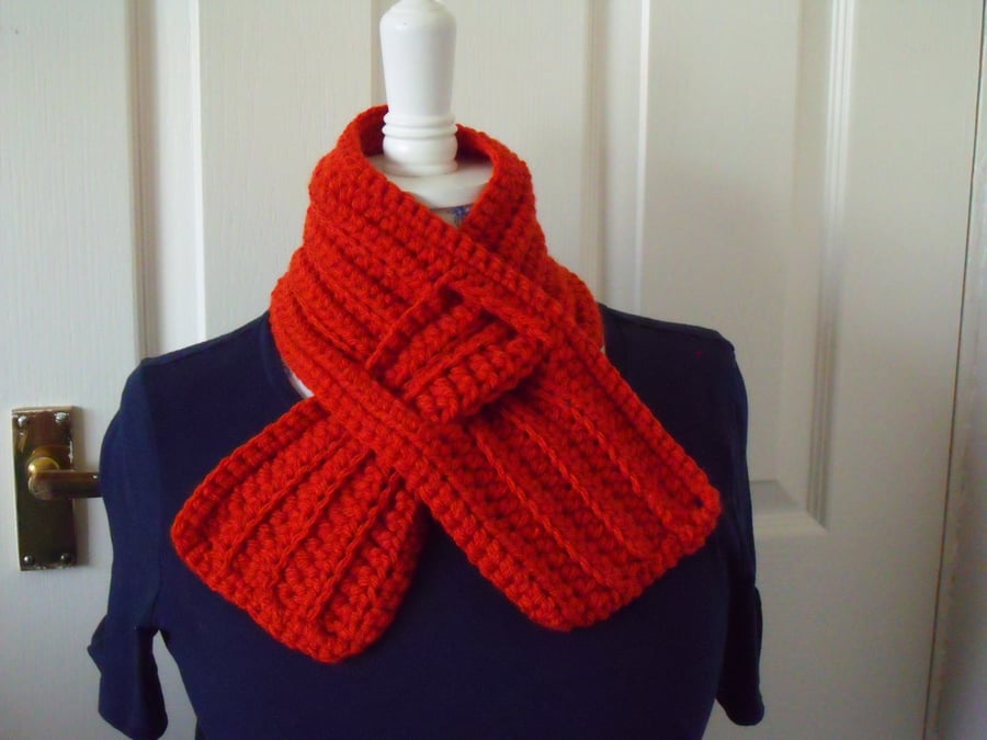 burnt orange crochet scarfette, crocheted short tippet scarf