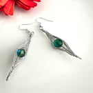 Herringbone Wire Wrapped Earrings in Aluminium Wire with Emerald Green Beads.