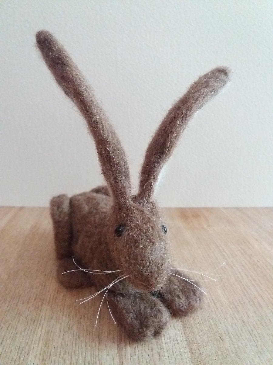 Crouching Hare, brown needle-felt